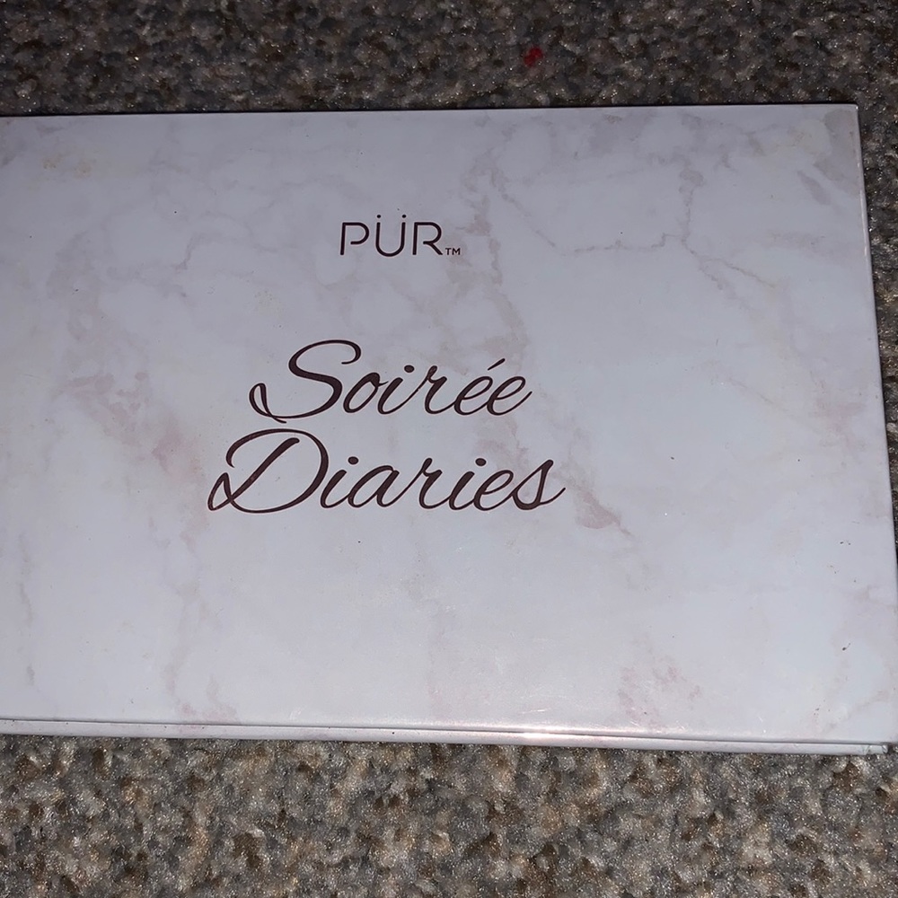 Pür Soirée Diaries Eyeshadow Palette